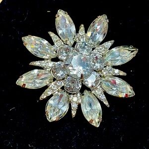 Eisenberg Ice Crystal Starburst Brooch